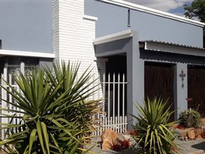 5 Bed House in Elandsheuwel