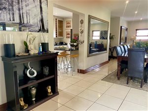 flats to rent in woodmead
