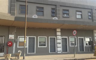1 Bedroom Apartment in Alrode