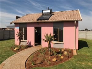 2 Bedroom House in Katlehong