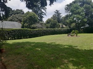 4070 m² Land available in Oaklands