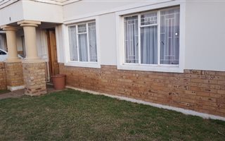 2 Bedroom Townhouse in Fleurdal