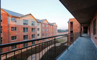 2 Bedroom Apartment in LesMarais