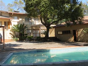 4 Bed House in Meyerspark