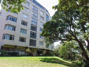 3 Bedroom Apartment in Glenwood