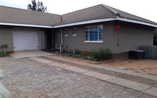 3 Bedroom House in Vaalpark