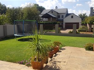 4 Bed House in Zwartkop Golf Estate