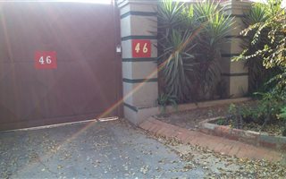 6 Bedroom Duplex in Brakpan Central
