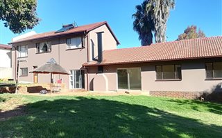 Commercial space in Mulbarton