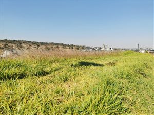 737 m² Land available in The Hills