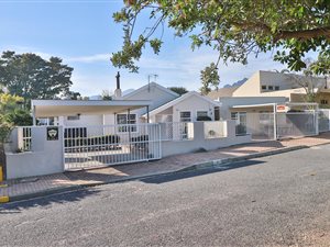 6 Bed House in Wellington Central