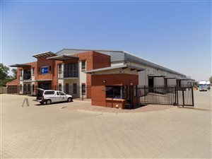 11444 m² Industrial space in Pomona