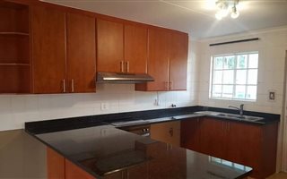 2 Bedroom Townhouse in Helderkruin