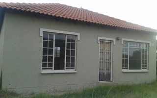 2 Bedroom House in Duvha Park