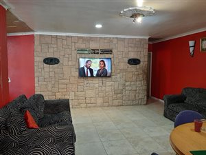 4 Bed House in Rocklands