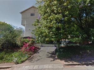 2 Bedroom Duplex in Clarendon