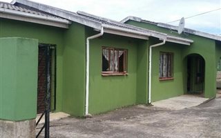 3 Bedroom House in Gamalakhe A