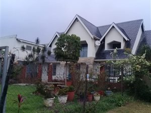 4 Bed House in Woodview