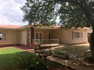3 Bed House in Valhalla