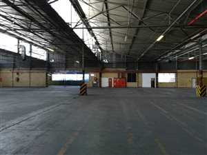 24880 m² Industrial space in Denver