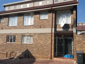 2 Bed Townhouse in Bergbron