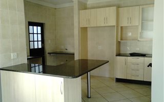 3 Bedroom House in Amorosa