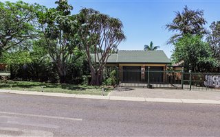 4 Bedroom House in Theresa Park