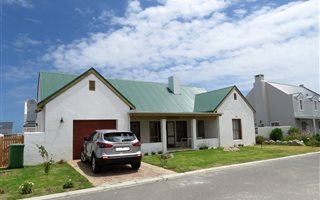 3 Bedroom House in Westcliff