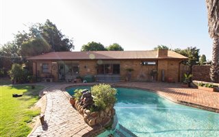 4 Bedroom House in Nigel