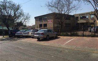 150 m² Office Space in Glenhazel
