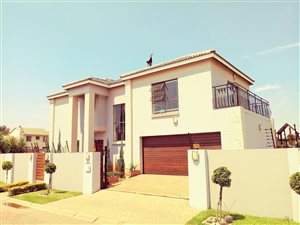 4 Bed House in Grimbeek Park