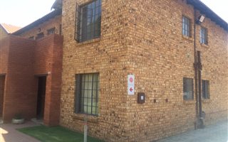 2 Bedroom Townhouse in Meyerton