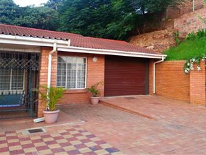 3 Bed House in Dunveria