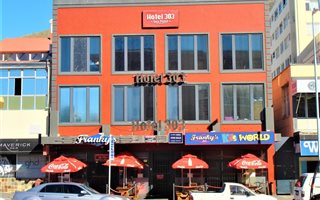 435 m² Commercial space in Sea Point