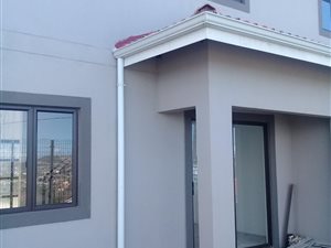 3 Bed Townhouse in Longcroft