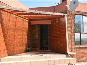 4 Bed House in Sea Cow Lake