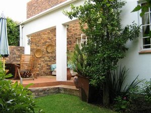 2 Bed Townhouse in River Club