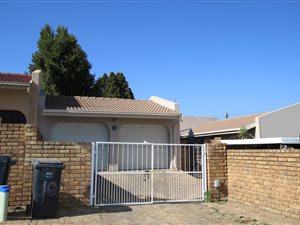 3 Bed House in Mulbarton