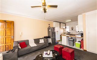 2 Bedroom Apartment in Linmeyer