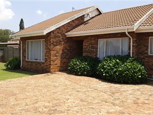3 Bed House in Waldrift