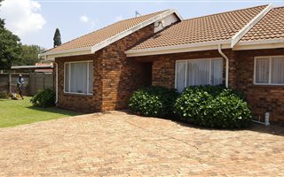 3 Bedroom House in Waldrift