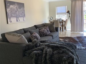 2 Bed Apartment in Atholl