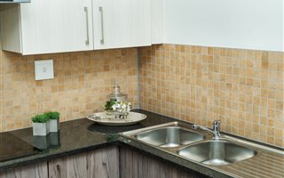2 Bedroom Apartment in Rietvalleirand