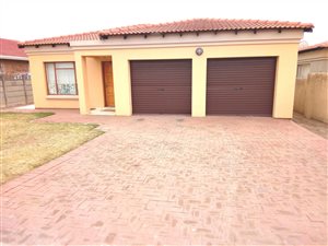 3 Bed House in Dunnottar