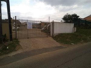 519 m² Land available in Northcroft