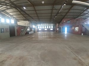 2070 m² Industrial space in Korsten