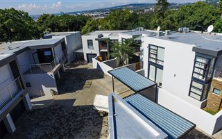 3 Bedroom House in Menlo Park