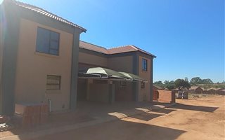3 Bedroom Townhouse in Ninapark