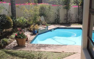 3 Bedroom Cluster in Dainfern Golf Estate