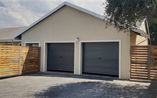 3 Bedroom House in Brackenhurst